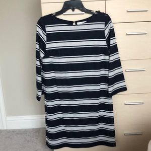✨5 for $25✨ Women’s striped dress